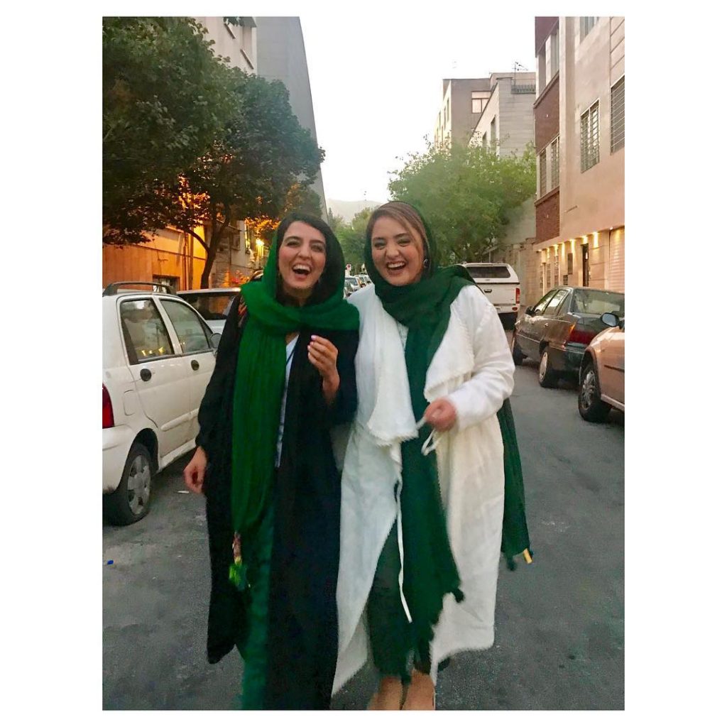 نرگس محمدی همراه خواهرش